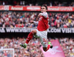 头顶脚踢，苏维门迪生涯240场俱乐部比赛首次梅开二度