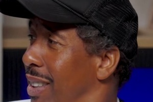 安德烈-米勒：过量吃巧克力曾让我打2分钟就不行了 直接食物中毒