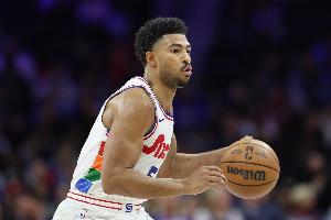 Fischer：格莱姆斯经纪人申请推迟资质报价截止日 被76人队拒绝