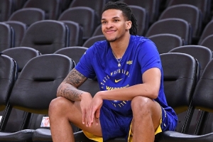 Scotto：勇士与威尔-理查德签下4年869万合同 后两个赛季无保障