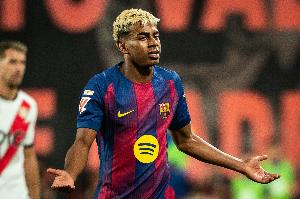 西媒：亚马尔本想在金球奖典礼后举办派对，但被弗里克取消了