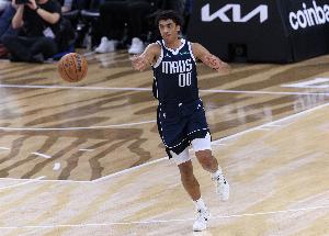 继续努力！克里斯蒂6中3&6罚全中砍下12分2板3助 正负值+18