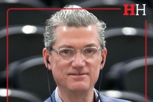 名记：76人聘请此前长期担任球队高管的斯科特-莱登为球探