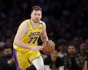 东契奇谈球队在季前赛中缺失最多&打好常规赛所需的东西：对抗性