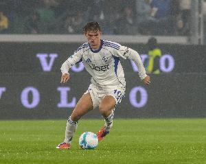 尼科-帕斯本赛季联赛打进4球+助攻4次，五大联赛仅三人做到