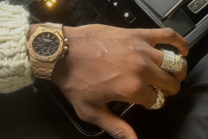 豪车名表 富贵逼人！小贾伦-杰克逊晒出穿搭合集