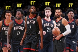 防守效率&场均抢断/盖帽均前十！美媒：火箭的最佳武器竟是防守？