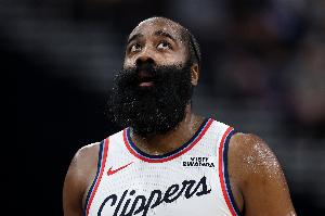 船蜜心疼哈登空砍：“他无法完成所有事”的最佳定义 有多新鲜？