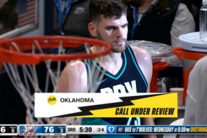 克林根个人5犯！杰林威篮下卡位对克林根犯规 雷霆挑战成功