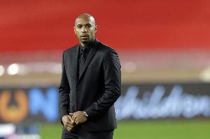 亨利：埃泽天生就有镇定自若的特质 阿森纳要拿出争冠热门的姿态