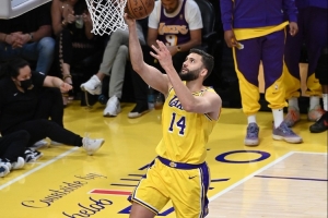 东契奇谈克莱伯：他对我们非常重要 做了很多数据体现不出的小事