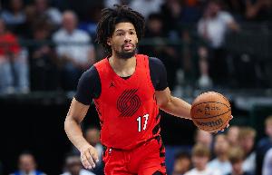 板凳匪徒！谢顿·夏普25投10中&罚球7中7 得到28分5板3助1断