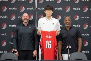 开拓者媒体人：杨瀚森早知会被NBA球队选中 为何不早点提升英语