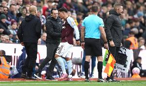 1.3亿→2000万😔25岁桑乔本赛季12场0球0助，身价降至2000万欧