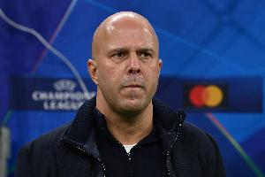 四场不败！独立报：源于斯洛特两次关于萨拉赫的重大决策都做对了