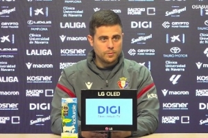 奥萨苏纳主帅：对阵巴萨不会有太多球权，必须学会应对越位陷阱