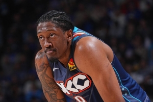 杰伦威：今晚我打得不好 我总是想着多出手投篮