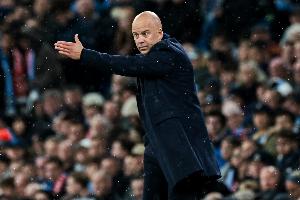 斯洛特：今夏新援逐渐适应并有出色表现 期待萨拉赫非洲杯后归来