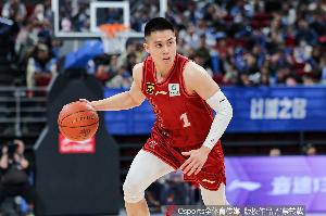媒体人：微波炉陈盈骏在FIBA更可怕 世预赛要防止他过早化身杀神