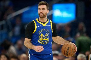 勇士官方：斯潘塞因个人原因后天将缺战太阳