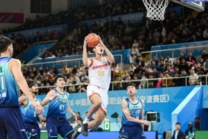 防守合格，进攻断电