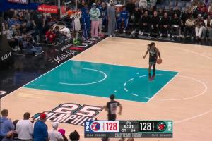 😑莫兰特加时抢断后不上篮原地等人 最后惨遭迎面绝杀