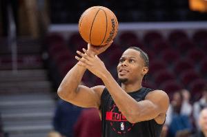 弹无虚发！奥科罗首节4中4高效拿下11分2板1断1帽