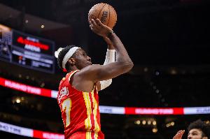 奥孔武最近4场场均24.3分11.3板3.5助 投篮和三分命中率均过5成！