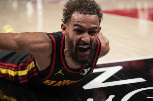 场均19.3分8.9助攻！明天老鹰客战猛龙 特雷·杨因右髋部挫伤缺阵