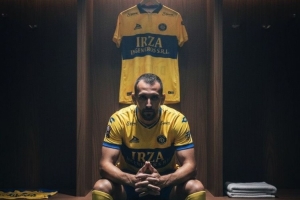 中超故人丨42岁巴尔克斯继续踢