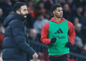 哈格里夫斯：切尔西有很多人在厨房掌勺，阿莫林在曼联情况类似