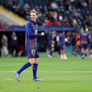 五大联赛中场传球成功率排名：德容94.3%居首，维蒂尼亚次席