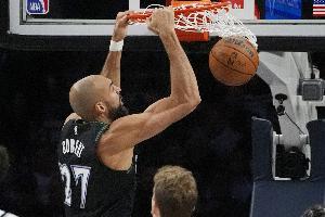 连胜功臣！戈贝尔5中5得11分13板3助2断 4个进攻板全场最高