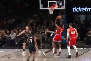 你是侍卫？祖巴茨严重拖空间 小卡无奈强攻凭借个人能力打成2+1