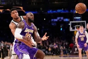 湖人输雄鹿：第一次输掉了“关键之战”？