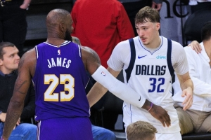 帕金斯：弗拉格就是白人版的詹姆斯 他是无所不能先生