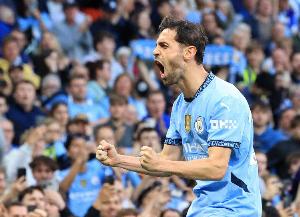 记者：加拉塔萨雷尝试夏窗免签B席，京多安已向B席介绍了球队规划