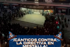 瓦伦西亚球迷在梅斯塔利亚球场外抗议，要求俱乐部老板“滚蛋”