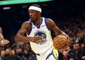 拼尽全力！巴特勒19中10空砍30分7板6助 罚球8中8