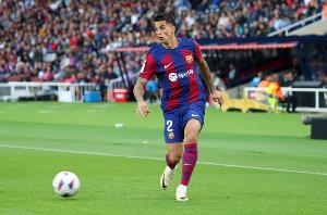 世体：坎塞洛将于周二正式亮相，他的加入增强了巴萨的阵容深度