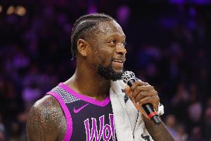 这就要花？兰德尔三分命中 森林狼第二节领先雄鹿22分&华子还缺阵