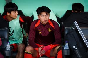 媒体人谈U23国足半场：守势局考验杨皓宇、蒯纪闻，要控制好心态