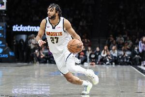 难解难分！穆雷&墨菲各自打满首节 前者11分3助对飙后者12分2板