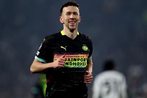 埃因霍温主帅：佩里西奇会留在球队，他和国米的传闻？这不会发生