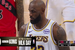 征服球迷！第四节詹姆斯罚球时 湖人主场喊起MVP的呼声