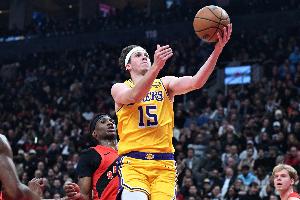 雷迪克：里夫斯恢复进展良好 将在八连客场期间复出