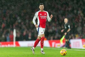 梅里诺：热苏斯出色的表现令人惊叹，向重伤归来的他致敬