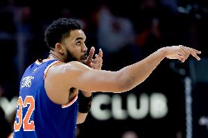 拓媒：唐斯兼具身高投射护筐篮板 比小萨和JJJ更适合我们