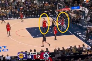 斯玛特空切祖巴茨不补防！小卡愤怒砸球不满：你就杵那啥也不干！