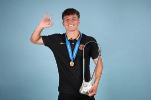 世体：巴萨将胡安·埃尔南德斯视作德罗的替代者，将与他续约